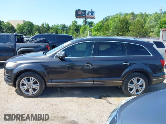 2011 Audi Q7 Premium Plus with VIN WA1LMAFEXBD000426, listed as a IAAI auction lot 42453652 with 190,162 mi miles and . Bid and sale history available at DreamBid. Image 15.