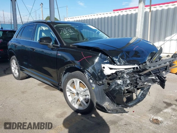 2021 Audi Q3 S line Premium Plus z VIN WA1EECF37M1095208, wystawiony jako IAAI lot #41616320 z przebiegiem 18 341 mil mil oraz . Historia ofert i sprzedaży dostępna na DreamBid. Obrazek 1.