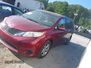 2012 Toyota Sienna LE AAS with VIN 5TDKK3DC8CS263136, listed as a IAAI auction lot 42404929 with 229,848 mi miles and . Bid and sale history available at DreamBid. Image 14.