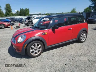 2009 MINI Clubman z VIN WMWML335X9TP98971, wystawiony jako Copart lot #60086995 z przebiegiem 89 536 mil mil oraz Czysty tytuł • Clean title. Historia ofert i sprzedaży dostępna na DreamBid. Obrazek 1.
