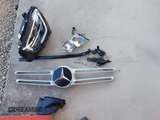 2020 Mercedes-Benz GLC 300 with VIN W1N0G8DB6LF850005, listed as a IAAI auction lot 42526148 with 21,700 mi miles and . Bid and sale history available at DreamBid. Image 12.