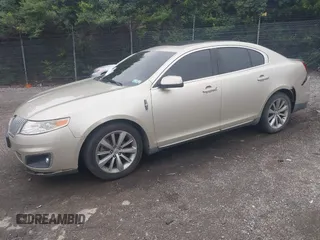 2010 Lincoln MKS с VIN 1LNHL9DRXAG614758, выставлен на аукционе IAAI как лот 42326402 с пробегом 141 602 миль миль и . История ставок и продаж доступна на DreamBid. Изображение 18.