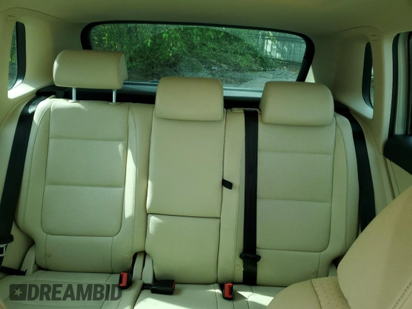 2011 Volkswagen Tiguan SE with VIN WVGBV7AX8BW539668, listed as a Copart auction lot 56858575 with 107,079 mi miles and Clean Title. Bid and sale history available at DreamBid. Image 10.