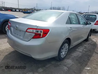 2012 Toyota Camry L with VIN 4T1BF1FK4CU143130, listed as a IAAI auction lot 41961729 with 120,987 mi miles. Bid and sale history available at carsss.com. Image 4.