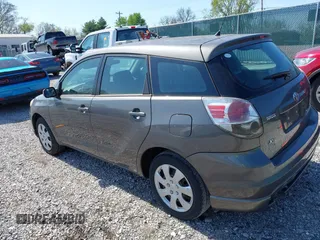 2005 Toyota Matrix STD with VIN 2T1KR32EX5C397965, listed as a IAAI auction lot 41931260 with 135,912 mi miles. Bid and sale history available at carsss.com. Image 3.