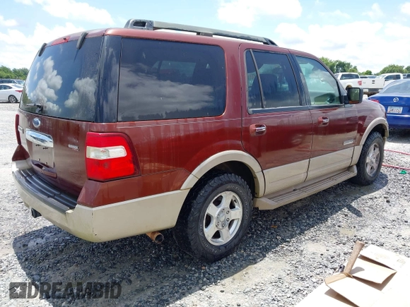 2007 Ford Expedition Eddie Bauer with VIN 1FMFU17507LA70382, listed as a IAAI auction lot 42438999 with 256,412 mi miles and . Bid and sale history available at DreamBid. Image 4.