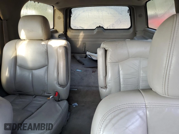 2005 Chevrolet Suburban LT with VIN 3GNEC16Z15G210335, listed as a Copart auction lot 72114114 with 0 mi miles and Clean Title. Bid and sale history available at carsss.com. Image 10.