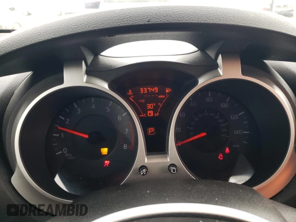 2014 Nissan Juke S with VIN JN8AF5MV8ET356745, listed as a Copart auction lot 84500944 with 33,749 mi miles and Salvage Title. Bid and sale history available at carsss.com. Image 9.