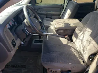 2005 Dodge 2500 SLT z VIN 3D7KS28C05G746616, wystawiony jako Copart lot #52457745 z przebiegiem 217 792 mil mil oraz Szkoda całkowita • Salvage title. Historia ofert i sprzedaży dostępna na DreamBid. Obrazek 7.