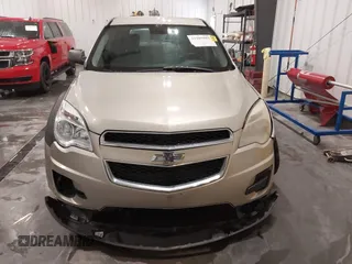 2015 Chevrolet Equinox LS with VIN 1GNFLEEK4FZ113731, listed as a IAAI auction lot 41989993 with 115,186 mi miles and . Bid and sale history available at carsss.com. Image 12.