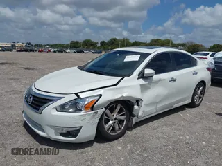 2015 Nissan Altima S with VIN 1N4AL3APXFN863236, listed as a IAAI auction lot 41950365 with 174,492 mi miles and . Bid and sale history available at DreamBid. Image 6.