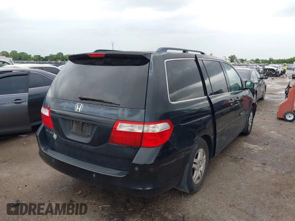 2007 Honda Odyssey EX-L with VIN 5FNRL38737B068886, listed as a IAAI auction lot 42169653 with 180,337 mi miles. Bid and sale history available at carsss.com. Image 4.