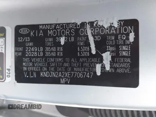 2014 Kia Soul with VIN KNDJN2A2XE7706747, listed as a IAAI auction lot 41870810 with 113,709 mi miles. Bid and sale history available at carsss.com. Image 9.