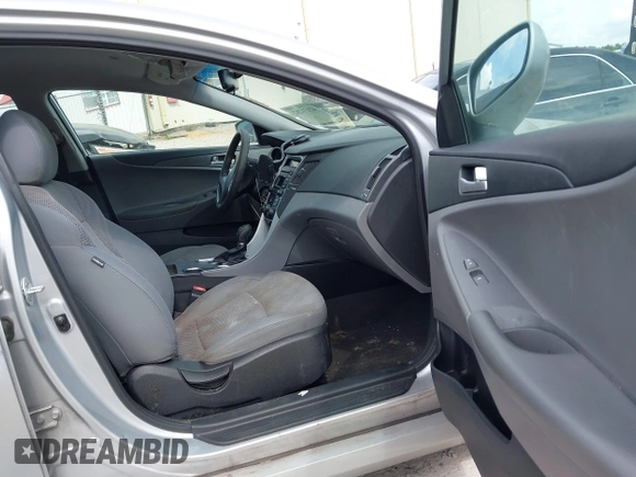 2014 Hyundai Sonata GLS with VIN 5NPEB4ACXEH859896, listed as a IAAI auction lot 42131282 with 174,700 mi miles and . Bid and sale history available at carsss.com. Image 5.