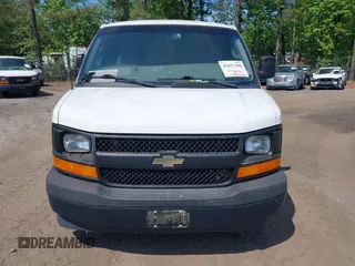 2017 Chevrolet Express Cargo Van with VIN 1GCWGAFF2H1133906, listed as a IAAI auction lot 42037388 with 218,601 mi miles. Bid and sale history available at carsss.com. Image 12.