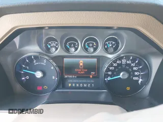 2015 Ford F-250 Lariat с VIN 1FT7W2BTXFED53485, выставлен на аукционе IAAI как лот 41845900 с пробегом 267 593 миль миль и . История ставок и продаж доступна на DreamBid. Изображение 7.