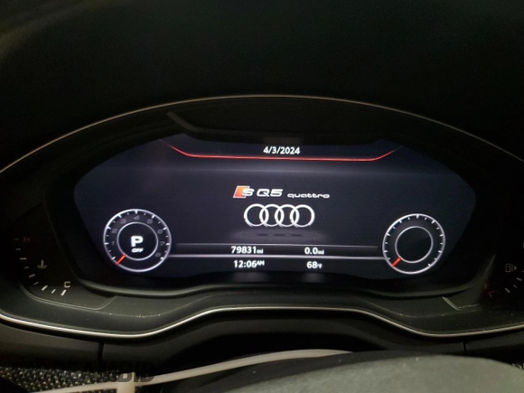 2019 Audi SQ5 Premium Plus with VIN WA1B4AFY8K2106052, listed as a Copart auction lot 53427394 with Not Provided miles and Salvage Title. Bid and sale history available at DreamBid. Image 9.