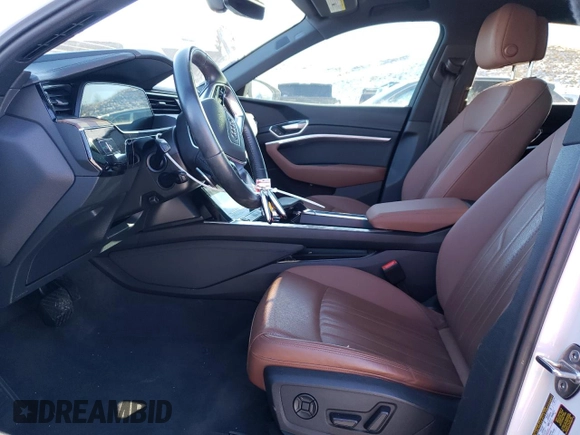 2021 Audi e-tron Sportback Premium Plus with VIN WA12AAGEXMB002128, listed as a Copart auction lot 88080725 with 59,426 mi miles and Salvage title. Bid and sale history available at DreamBid. Image 7.