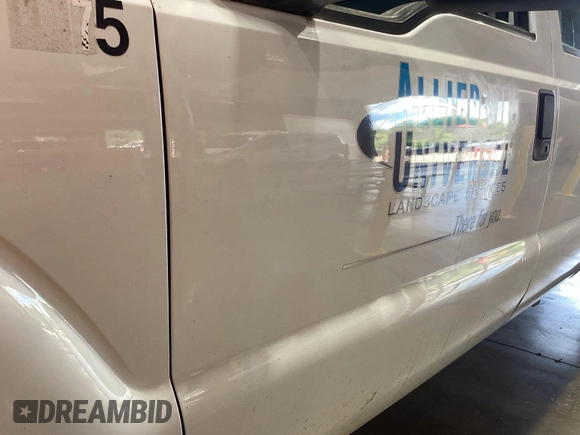 2012 Ford F-250 XL with VIN 1FT7W2B66CEB41821, listed as a IAAI auction lot 42702754 with 174,731 mi miles and . Bid and sale history available at DreamBid. Image 39.