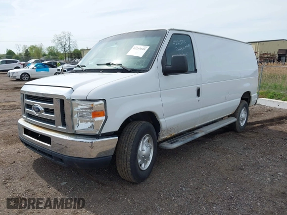 2011 Ford Econoline Cargo Commercial z VIN 1FTNE2EW0BDA56676, wystawiony jako IAAI lot #42215010 z przebiegiem 179 752 mil mil oraz . Historia ofert i sprzedaży dostępna na DreamBid. Obrazek 16.