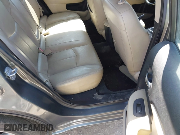 2012 Chrysler 200 Limited with VIN 1C3CCBCB1CN249979, listed as a IAAI auction lot 41838730 with 124,897 mi miles. Bid and sale history available at carsss.com. Image 8.