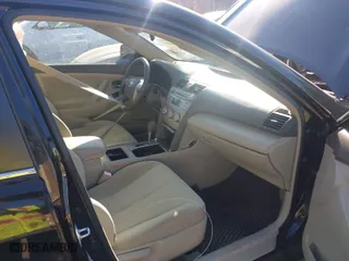 2007 Toyota Camry CE with VIN JTNBE46K073066689, listed as a IAAI auction lot 41311504 with 170,000 mi miles. Bid and sale history available at carsss.com. Image 5.
