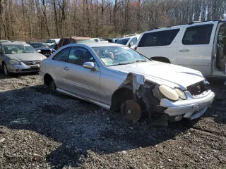 2003 Mercedes-Benz CLK-Class 5.0L with VIN WDBTJ75J73F027068, listed as a Copart auction lot 49972835 with 0 mi miles and Salvage Title. Bid and sale history available at carsss.com. Image 4.