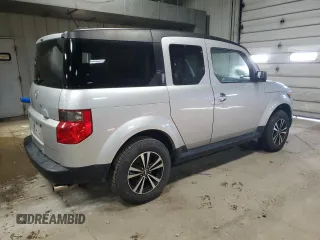 2006 Honda Element EX-P with VIN 5J6YH18796L003922, listed as a Copart auction lot 88521285 with 308,483 mi miles and Clean Title. Bid and sale history available at DreamBid. Image 3.