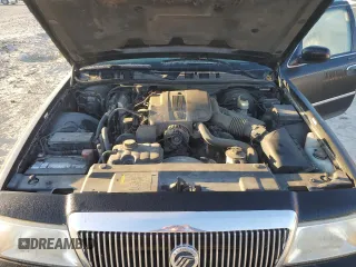 2004 Mercury Grand Marquis LS Premium z VIN 2MHFM75W94X693129, wystawiony jako Copart lot #46731555 z przebiegiem 202 242 mil mil oraz Czysty tytuł • Clean title. Historia ofert i sprzedaży dostępna na DreamBid. Obrazek 11.