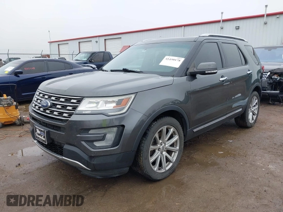 2016 Ford Explorer Limited with VIN 1FM5K8F89GGC40530, listed as a IAAI auction lot 41450178 with 146,157 mi miles. Bid and sale history available at carsss.com. Image 17.