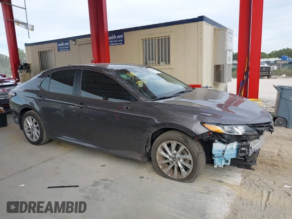 2023 Toyota Camry LE z VIN 4T1C11AK3PU719452, wystawiony jako IAAI lot #38236100 z przebiegiem 34 140 mil mil oraz . Historia ofert i sprzedaży dostępna na DreamBid. Obrazek 14.