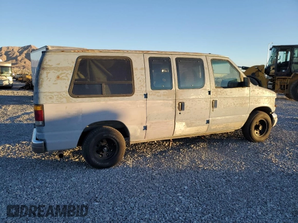 1993 Ford Econoline Cargo with VIN 1FDEE14HXPHA70531, listed as a Copart auction lot 89220235 with 202,718 mi miles and Salvage Title. Bid and sale history available at DreamBid. Image 3.