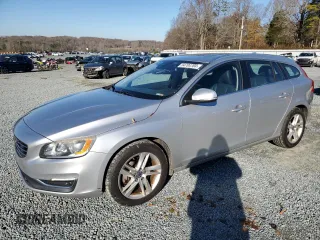 2015 Volvo V60 z VIN YV1612SD8F1212533, wystawiony jako Copart lot #84704784 z przebiegiem 150 988 mil mil oraz Tytuł czysty. Historia ofert i sprzedaży dostępna na DreamBid. Obrazek 1.