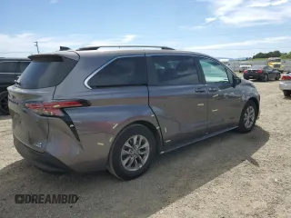 2022 Toyota Sienna LE с VIN 5TDKRKEC6NS077795, выставлен на аукционе Copart как лот 52788715 с пробегом 33 758 миль миль и Списание • Salvage title. История ставок и продаж доступна на DreamBid. Изображение 3.