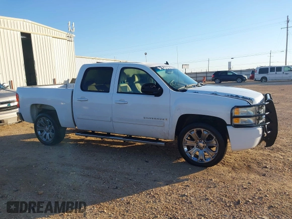 2008 Chevrolet Silverado 1500 1LT with VIN 3GCEC13J28G170004, listed as a IAAI auction lot 41690352 with 238,573 mi miles and . Bid and sale history available at DreamBid. Image 13.
