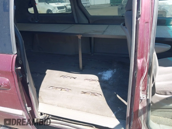 2001 Dodge Caravan Sport with VIN 2B4GP44341R360902, listed as a IAAI auction lot 42719619 with 229,998 mi miles and . Bid and sale history available at DreamBid. Image 8.