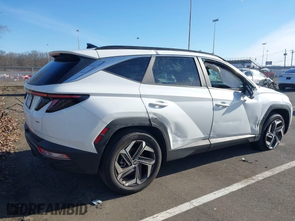 2022 Hyundai Tucson SEL with VIN 5NMJFCAE7NH085117, listed as a IAAI auction lot 41592496 with 16,576 mi miles. Bid and sale history available at carsss.com. Image 4.