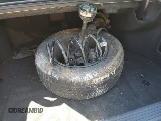 2005 Cadillac DeVille z VIN 1G6KD54Y65U100231, wystawiony jako Copart lot #55758605 z przebiegiem 166 871 mil mil oraz Szkoda całkowita • Salvage title. Historia ofert i sprzedaży dostępna na DreamBid. Obrazek 12.