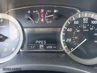 2014 Nissan Sentra SV with VIN 3N1AB7AP7EY326090, listed as a IAAI auction lot 41741862 with 189,914 mi miles. Bid and sale history available at carsss.com. Image 7.