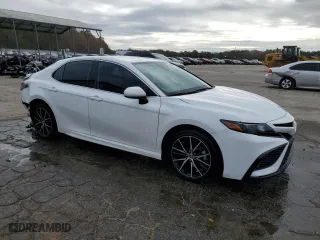 2021 Toyota Camry SE Nightshade with VIN 4T1G11AK5MU565999, listed as a Copart auction lot 84880674 with 39,347 mi miles and Salvage Title. Bid and sale history available at carsss.com. Image 4.