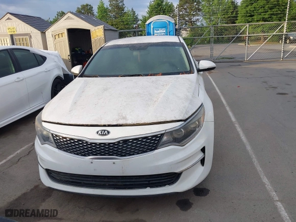 2016 Kia Optima EX with VIN 5XXGU4L38GG008436, listed as a IAAI auction lot 42094498 with 134,781 mi miles. Bid and sale history available at carsss.com. Image 12.