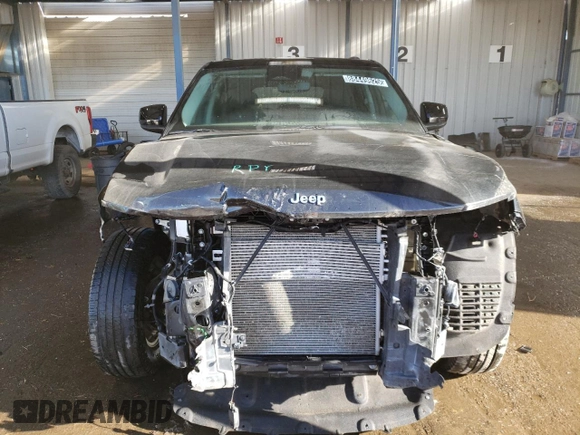 2024 Jeep Grand Cherokee Laredo with VIN 1C4RJHAG0RC700496, listed as a Copart auction lot 88449625 with 32,049 mi miles and Clean title. Bid and sale history available at DreamBid. Image 5.