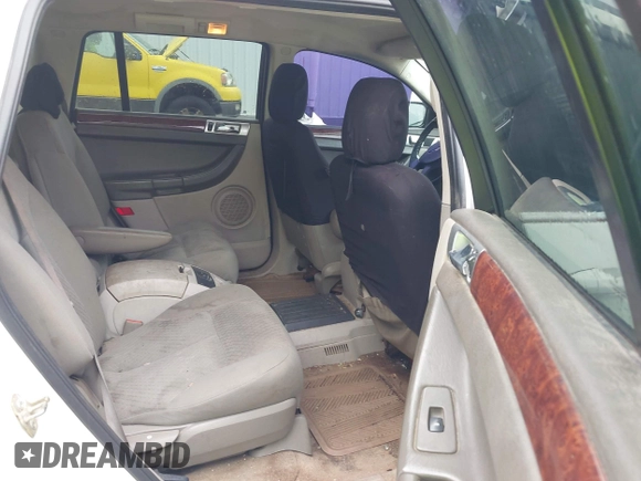 2007 Chrysler Pacifica Touring with VIN 2A8GM68X07R142333, listed as a IAAI auction lot 42197323 with 295,785 mi miles and . Bid and sale history available at DreamBid. Image 8.