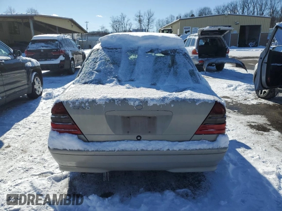 1998 Mercedes-Benz C 230/260/280/320 with VIN WDBHA23G7WA615277, listed as a Copart auction lot 89333605 with 244,975 mi miles and Salvage Title. Bid and sale history available at carsss.com. Image 6.