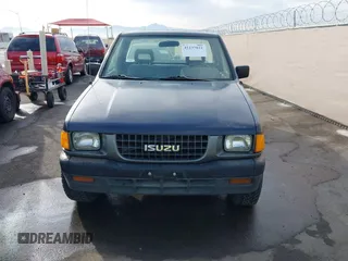 1993 Isuzu Pickup S z VIN 4S1CL11L7P4207354, wystawiony jako IAAI lot #41237021 z przebiegiem 192 502 mil mil oraz . Historia ofert i sprzedaży dostępna na DreamBid. Obrazek 6.