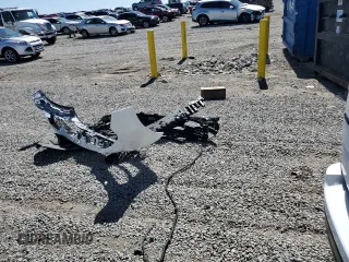 2013 Land Rover Range Rover HSE z VIN SALGS2DF2DA101021, wystawiony jako Copart lot #49463395 z przebiegiem 207 106 mil mil oraz Szkoda całkowita • Salvage title. Historia ofert i sprzedaży dostępna na DreamBid. Obrazek 13.