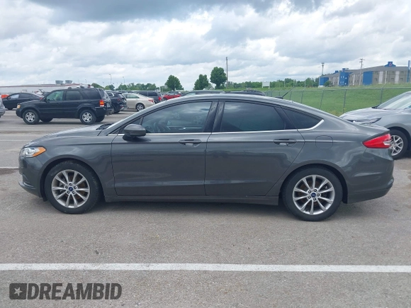 2017 Ford Fusion SE с VIN 3FA6P0HD2HR349952, выставлен на аукционе IAAI как лот 42295433 с пробегом 39 250 миль миль и . История ставок и продаж доступна на DreamBid. Изображение 14.