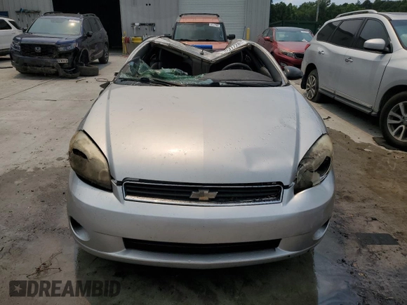2006 Chevrolet Monte Carlo LS z VIN 2G1WJ15KX69247931, wystawiony jako Copart lot #57317285 z przebiegiem 165 525 mil mil oraz Nie do naprawy • Non repairable. Historia ofert i sprzedaży dostępna na DreamBid. Obrazek 5.