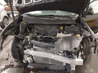 2020 Jeep Cherokee Latitude z VIN 1C4PJMCB7LD546629, wystawiony jako IAAI lot #41823908 z przebiegiem 24 897 mil mil oraz . Historia ofert i sprzedaży dostępna na DreamBid. Obrazek 10.