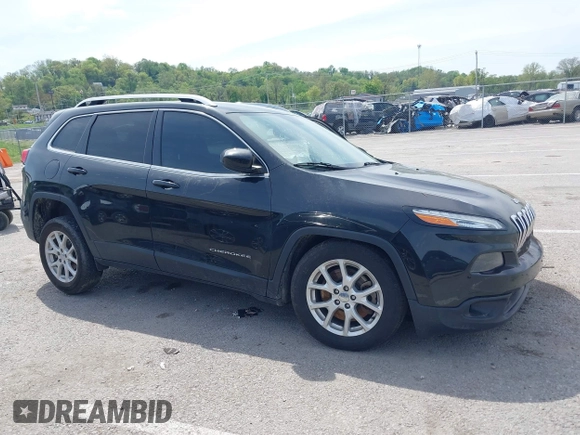 2016 Jeep Cherokee Altitude with VIN 1C4PJLCB7GW201332, listed as a IAAI auction lot 42061266 with 118,353 mi miles and . Bid and sale history available at DreamBid. Image 13.